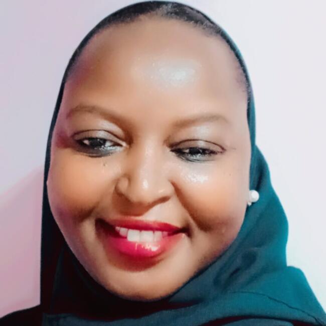 مربية أطفال في دبي: Rehema