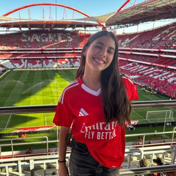Babysitter in Leiria: Lara