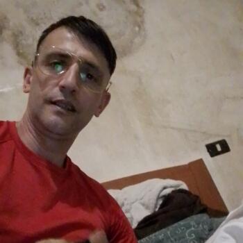 Lavoro per babysitter a Mentana: lavoro per babysitter Christian