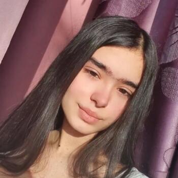 Babysitter in Anderlecht: Rafaela