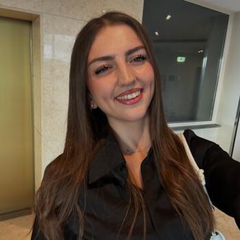 Babysitter Bari: Maria