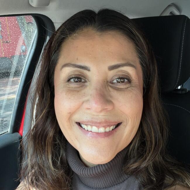 Babysitter in Phoenix: Cecilia