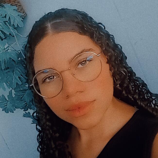 Babysitter in Aracaju: Sthefany