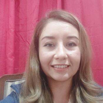 Babysitter in San Bernardo: Emely Priscilla