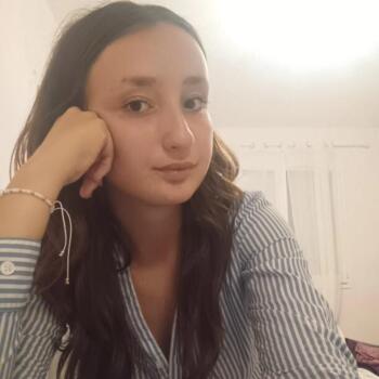 Babysitter in Alissas: Mathilde