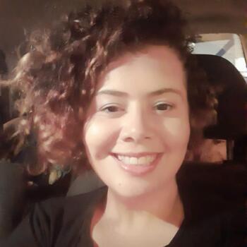 Emprego de babá em Sorocaba: emprego de babá Larissa