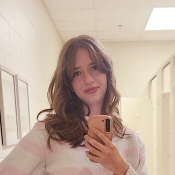 Babysitter in Hartford (Michigan): Bella Briggs