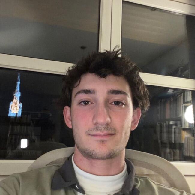 Babysitter in Madrid: Nicolás