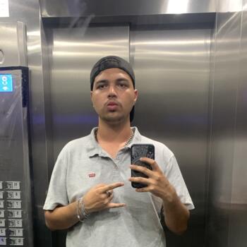 Babysitter in Salvador: Gabriel