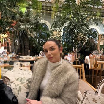 Babysitter in Rijeka: Francesca