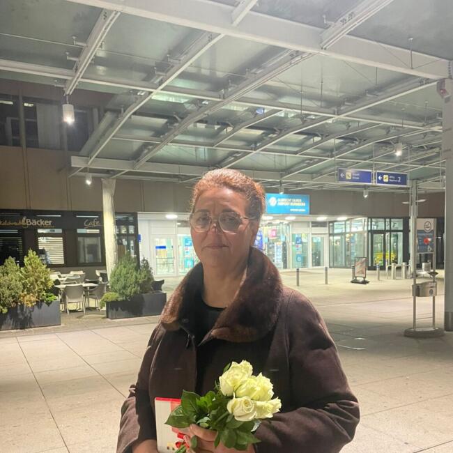 Babysitter in Sîngera: Ana