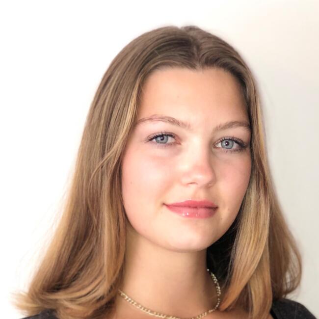 Babysitter in Vienna: Rosa