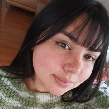 Babysitter in San Bernardo: Yairith