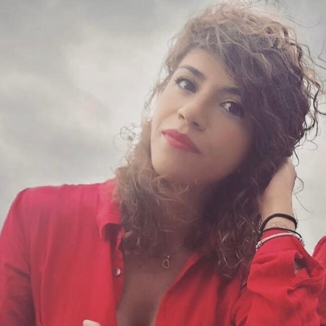 Babysitter a Salerno: Emanuela
