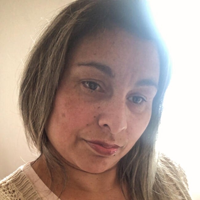 Emprego de babá em Balneário Camboriú: Ana Paula