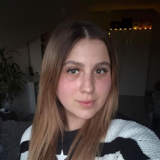 Babysitter in Warsaw: Wiktoria