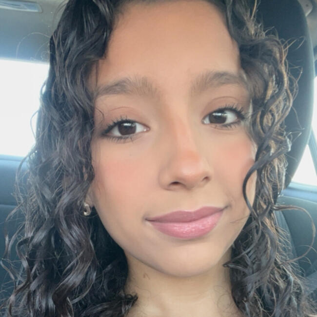 Babysitter in García: Fernanda