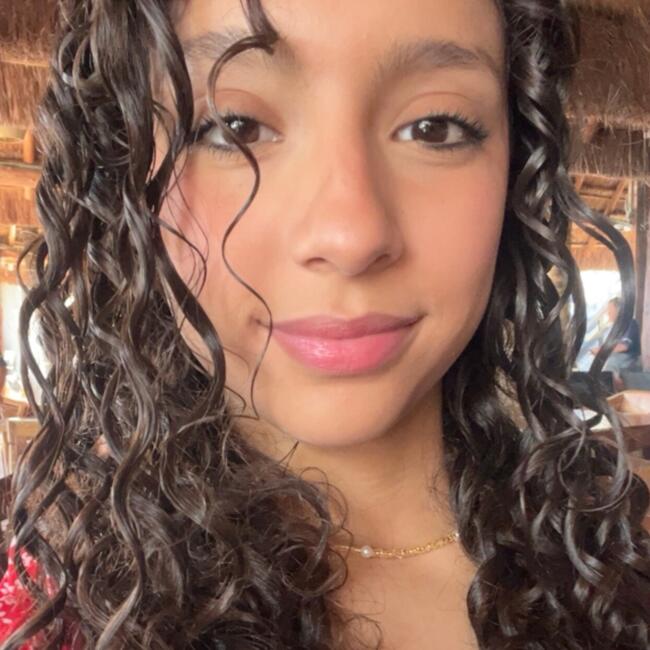 Babysitter in García: Fernanda