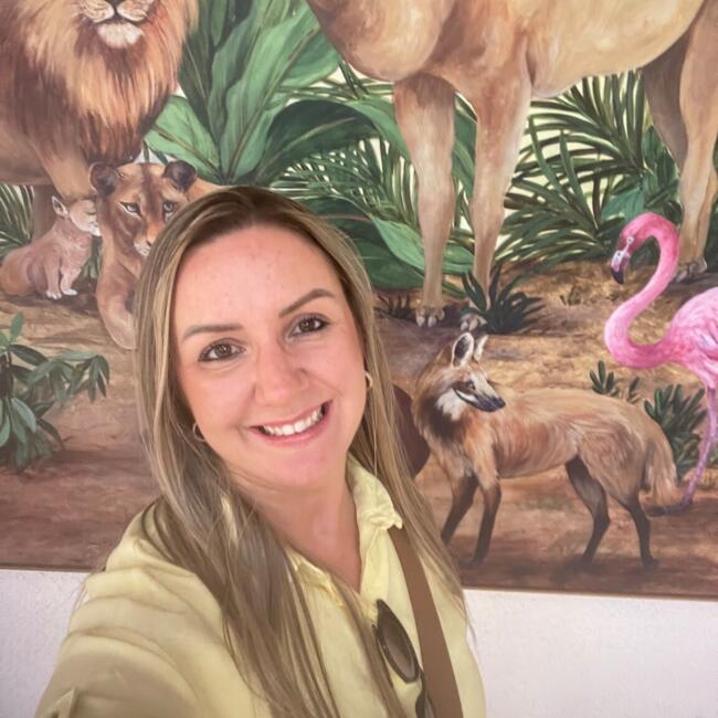 Babysitter in Palhoça: Fernanda