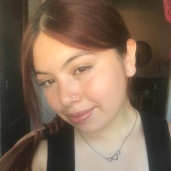 Babysitter in Lanús: Lourdes Tatiana