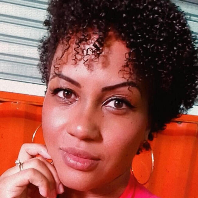 Babysitting job in São Paulo: Thaís