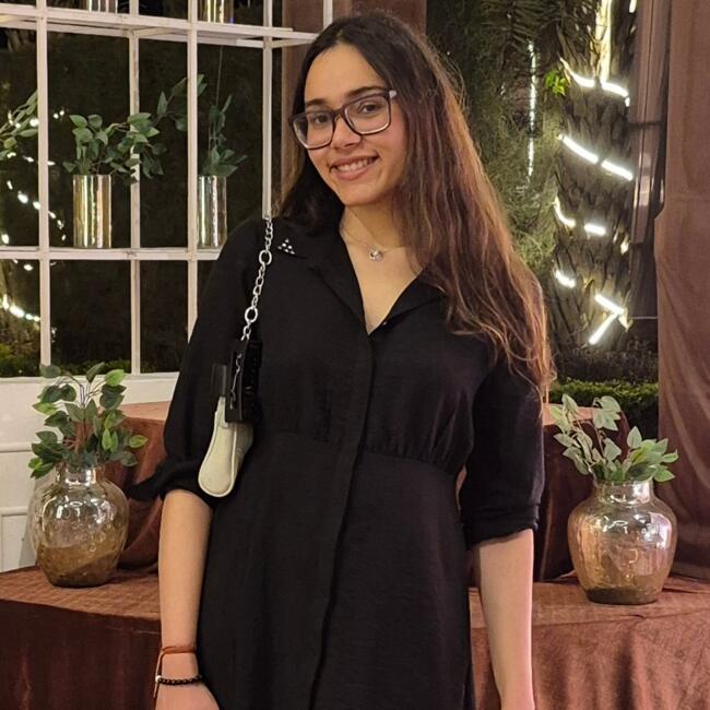 Babysitter in Canberra: Reeva