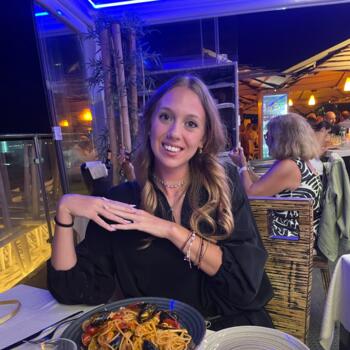 Babysitter Piacenza: Elisa