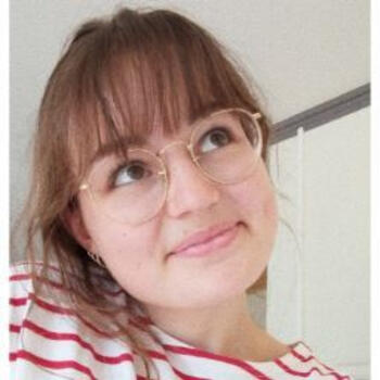 Baby-sitter in Versailles: Léa