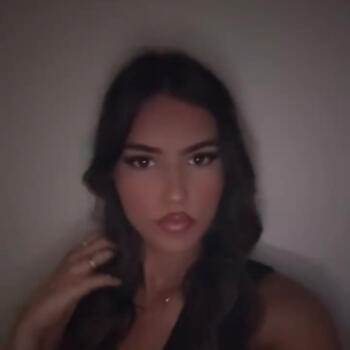 Niñera en Montreuil: Elodie