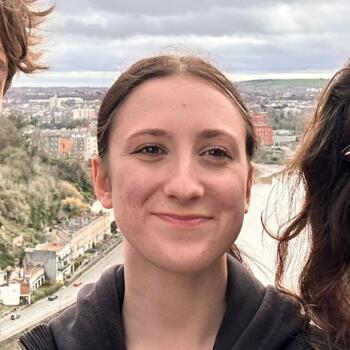 Babysitter in Falmouth: Charlotte