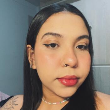 Babá em Maringá: Luana