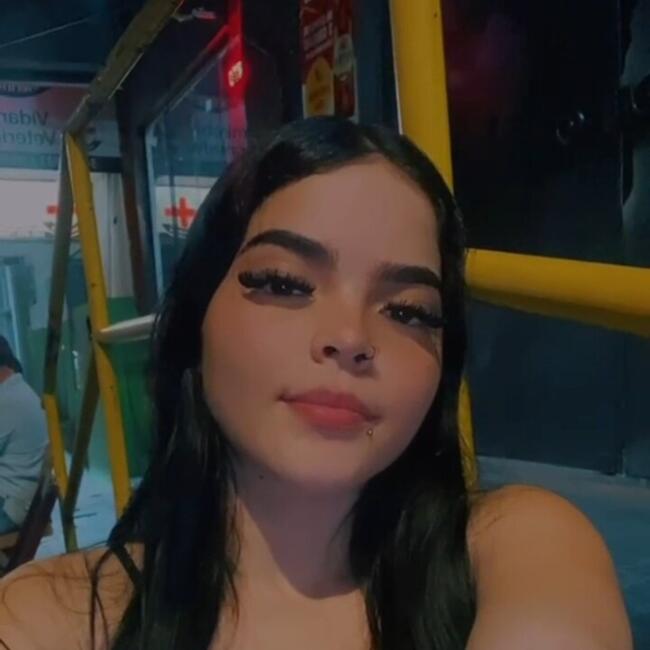 Babá em Rondonópolis: Rianny