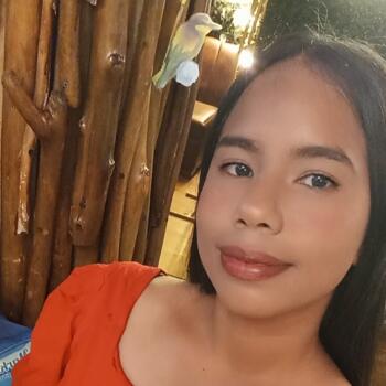 Babysitter in Soledad: Roxinet