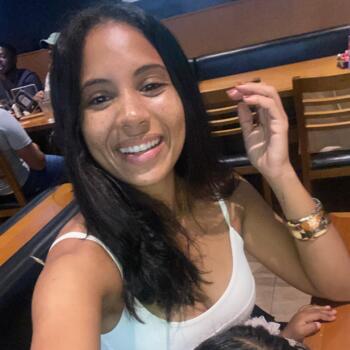 Emprego de babá em Salvador: emprego de babá Yasmin