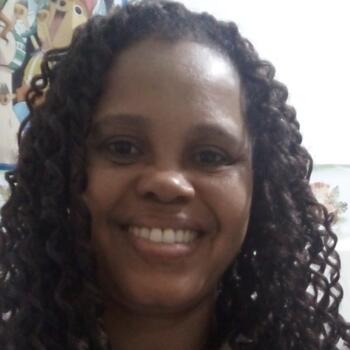 Babysitter Luziânia: Rosa