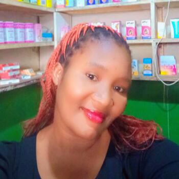 Babysitter in Nairobi: MERCYLINE