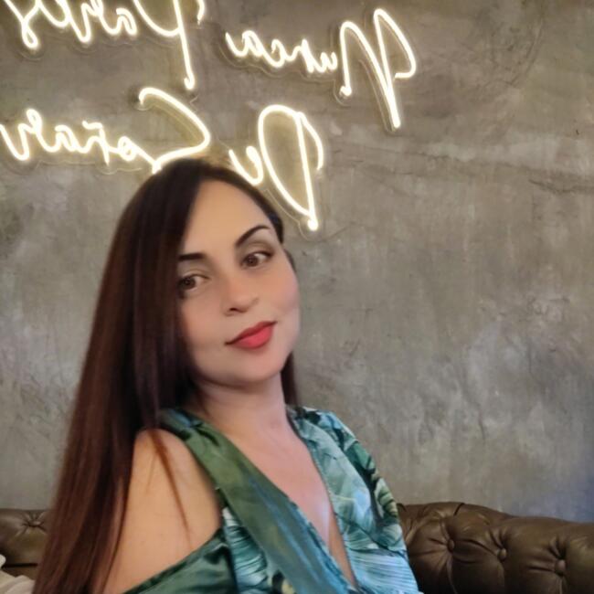 Niñera en Pereira: Yohana