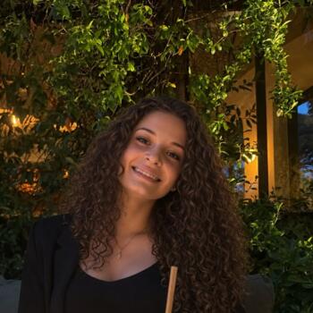 Baby-sitter Saint-Bonnet-de-Mure: Anna