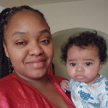 Babysitting job in Akron: babysitting job Tayanna