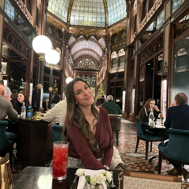 Babysitter in Komotini: Περσα