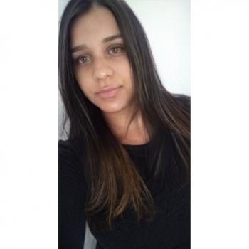 Babysitter Aracaju: Taislane