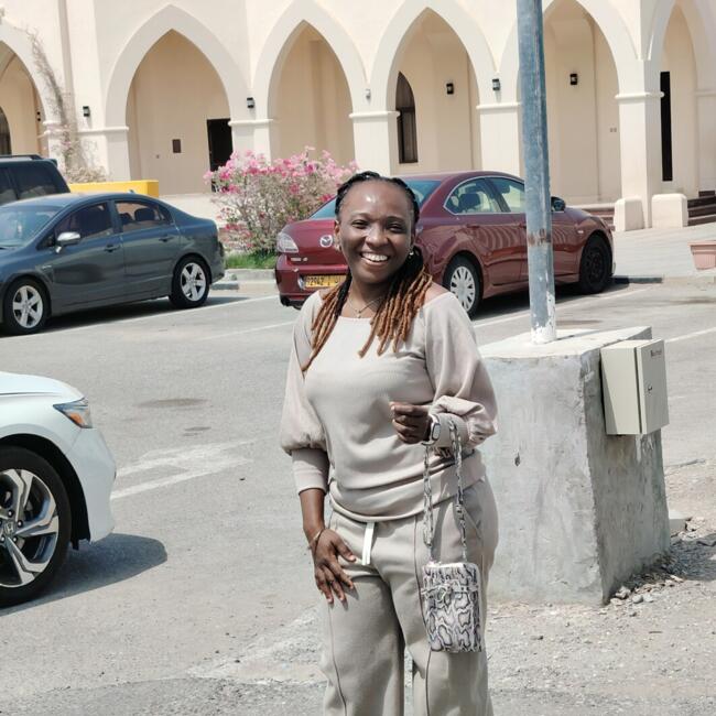 Babysitter in Seeb: Jesu-zele