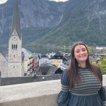 Babysitter Graz: Julia Pilar