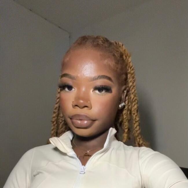 Babysitter in Étampes: Henriette