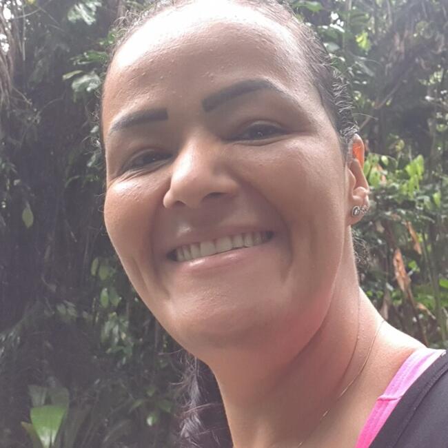 Babysitter in São Paulo: Simone