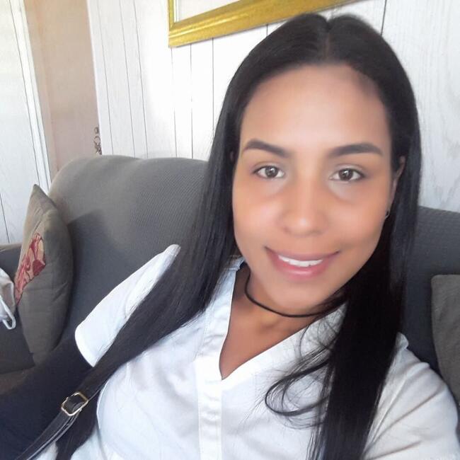 Niñera en Bayamón: Genesis Medina