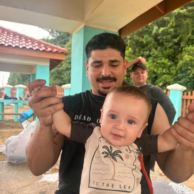 Trabajo para niñera en Bayamón: Alexander