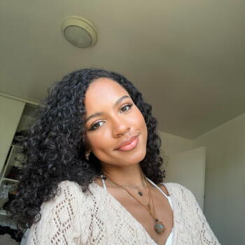 Babysitter in Ixelles-Elsene: Diana