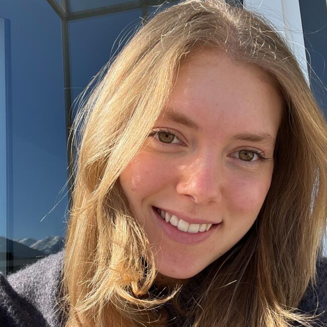 Baby-sitter in Innsbruck: Juline