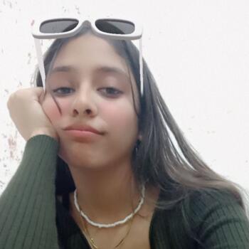 مربية أطفال في عين تموشنت: Douae